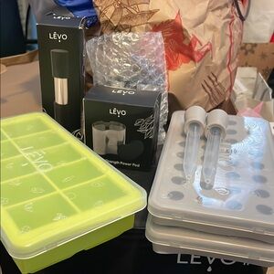 Levi Gummy & Candy Molds, Extra Strength Power Pod & Herb Pod Press